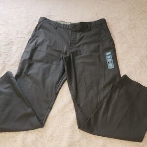 Dockers Men's Dark Gray Chinos